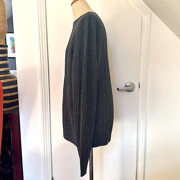 Men's Psycho Bunny Gray Cable Sweater!! - Picture 2 of 6